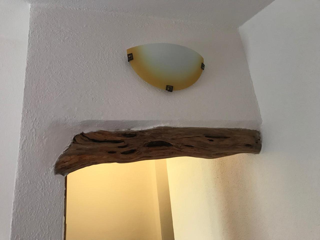 B&B Da Tizy San Teodoro  Eksteriør billede